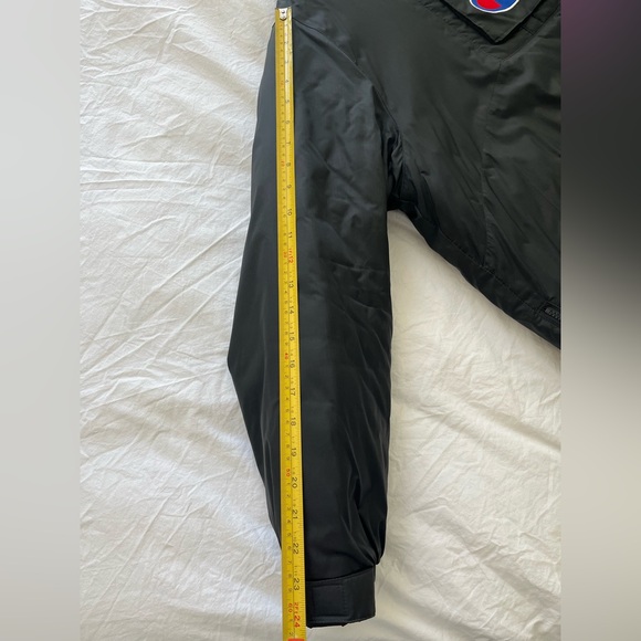 Supreme x Champion 2018 Black Parka - Picture 16 of 16
